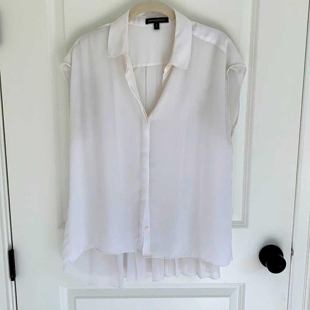 Banana Republic Collared Blouse size S